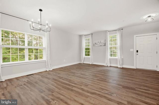 2620 HOLLY DR, Fort Washington, MD 20744