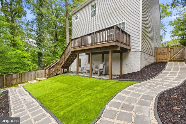 2620 HOLLY DR, Fort Washington, MD 20744