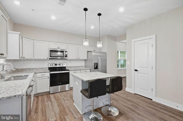 2620 HOLLY DR, Fort Washington, MD 20744