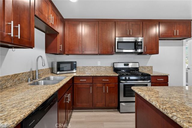 1274 W 3rd Street, San Pedro, CA 90732