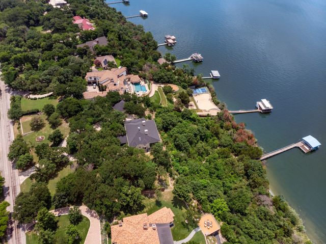 9957 Boat Club Road, Fort Worth, TX 76179