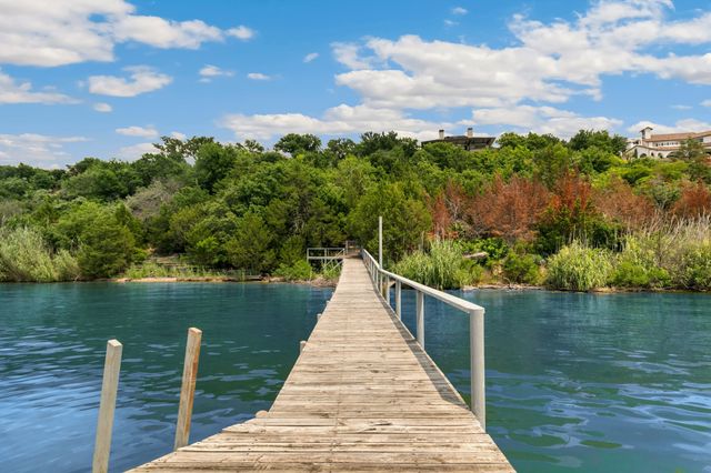 9957 Boat Club Road, Fort Worth, TX 76179