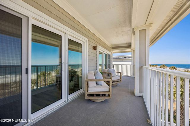 701 BEACH Avenue 301, Atlantic Beach, FL 32233