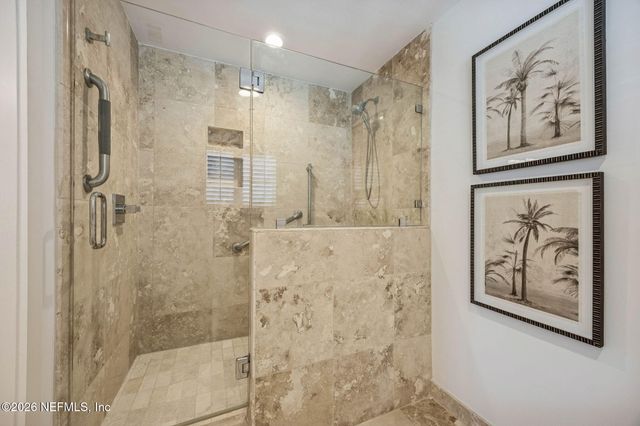 701 BEACH Avenue 301, Atlantic Beach, FL 32233