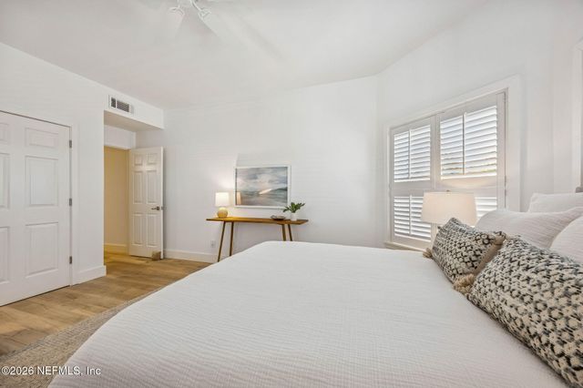 701 BEACH Avenue 301, Atlantic Beach, FL 32233