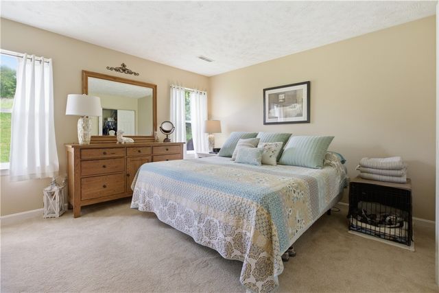 132 Sedeca Dr, North Strabane, PA 15317