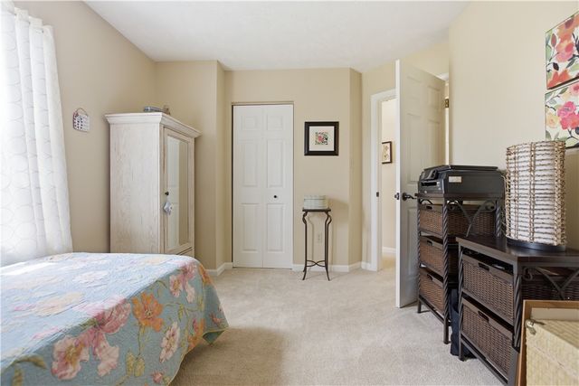 132 Sedeca Dr, North Strabane, PA 15317