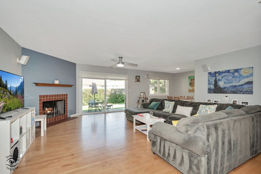 1317 Cumberland Circle, Elk Grove Village, IL 60007 — photo 4