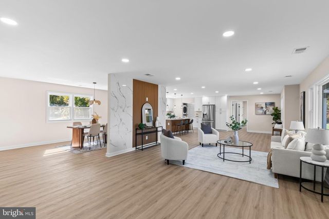 719 MANNING RD E, Accokeek, MD 20607