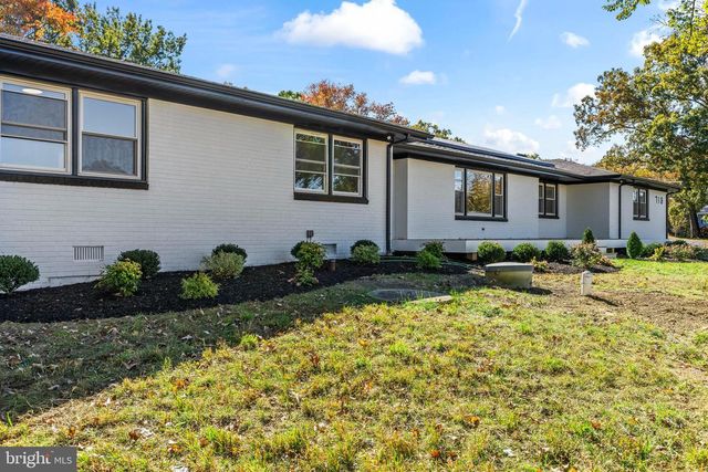 719 MANNING RD E, Accokeek, MD 20607