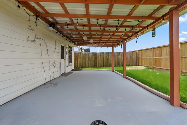 2419 Alcove Foster Court, Fresno, TX 77545