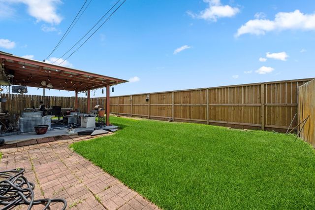 2419 Alcove Foster Court, Fresno, TX 77545