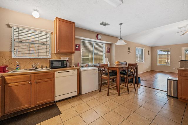 2419 Alcove Foster Court, Fresno, TX 77545