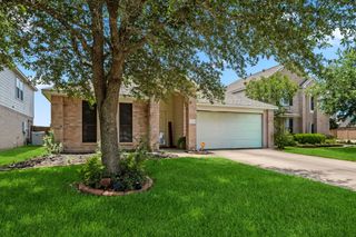 2419 Alcove Foster Court, Fresno, TX 77545