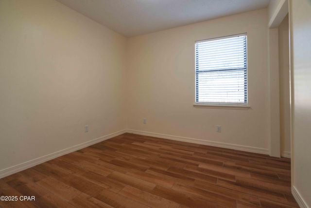 585 Lagoon Oaks Drive, Panama City, FL 32408