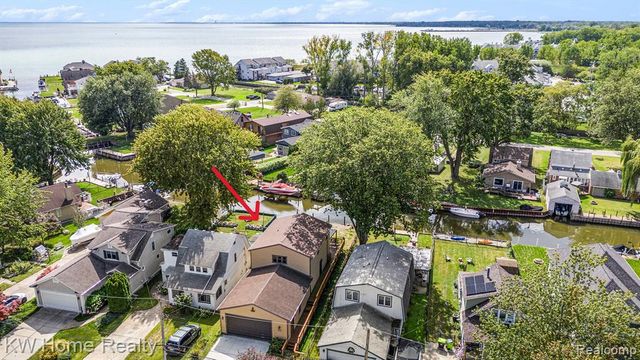 37881 Sunnybrook Street, Harrison Twp, MI 48045