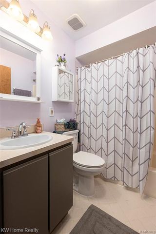 37881 Sunnybrook Street, Harrison Twp, MI 48045