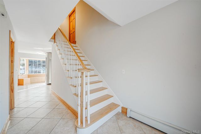 59 Linda Lane W, Riverhead, NY 11901