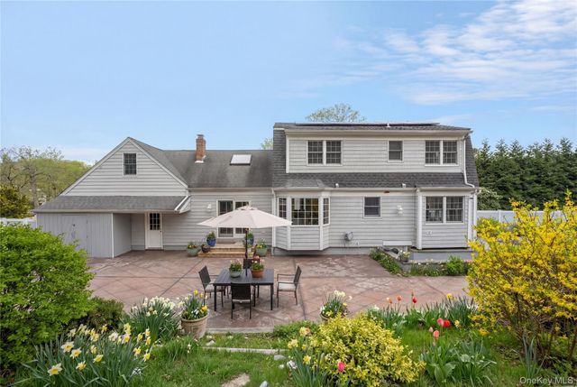 59 Linda Lane W, Riverhead, NY 11901