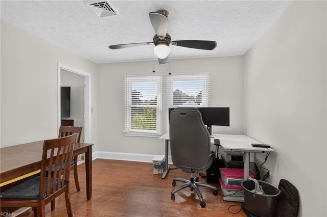 946 Douglas AVE, Portsmouth, VA 23707