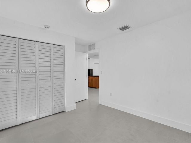 1836 NW 63rd St, Miami, FL 33147