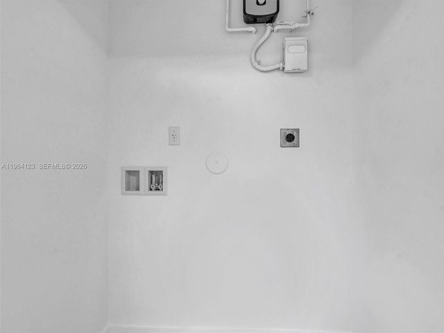 1836 NW 63rd St, Miami, FL 33147