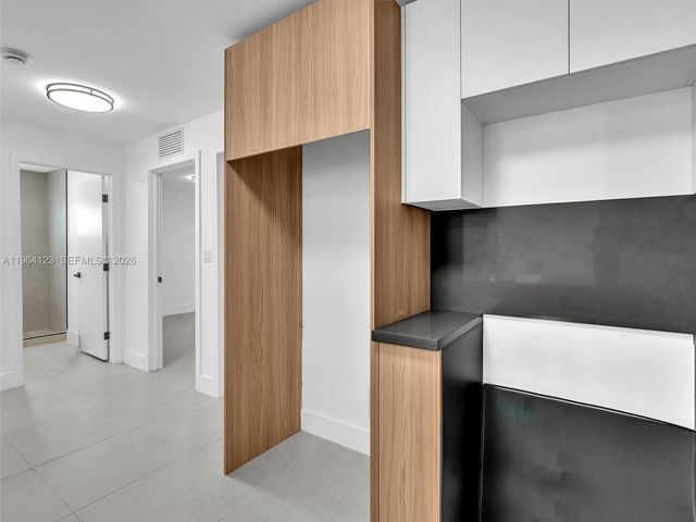 1836 NW 63rd St, Miami, FL 33147