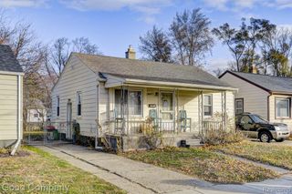 967 E Shevlin Avenue, Hazel Park, MI 48030