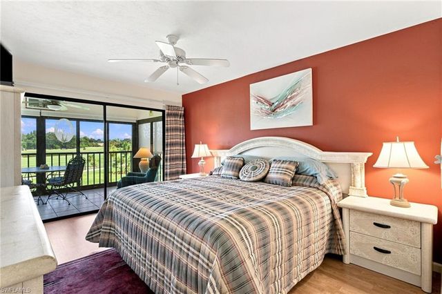 5585 Trailwinds DR 324, Fort Myers, FL 33907