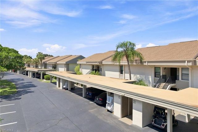 5585 Trailwinds DR 324, Fort Myers, FL 33907