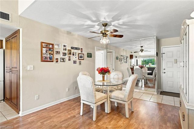5585 Trailwinds DR 324, Fort Myers, FL 33907