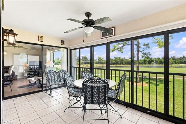 5585 Trailwinds DR 324, Fort Myers, FL 33907