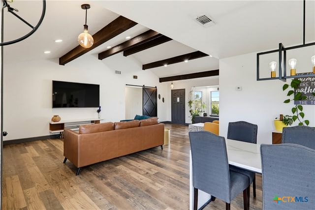 555 Fm 477, Seguin, TX 78155