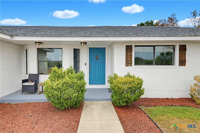 555 Fm 477, Seguin, TX 78155