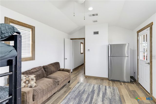 555 Fm 477, Seguin, TX 78155