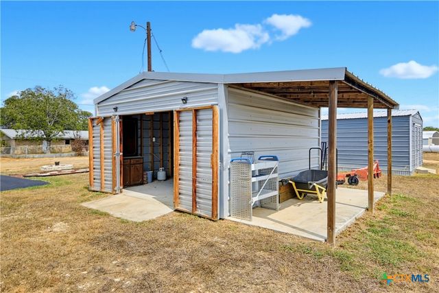555 Fm 477, Seguin, TX 78155