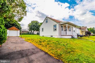 125 GROVER AVE, Trenton, NJ 08610