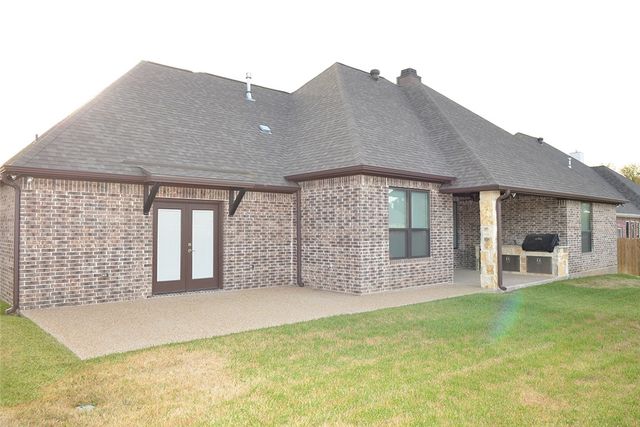 3212 Ashville Path, Bryan, TX 77808