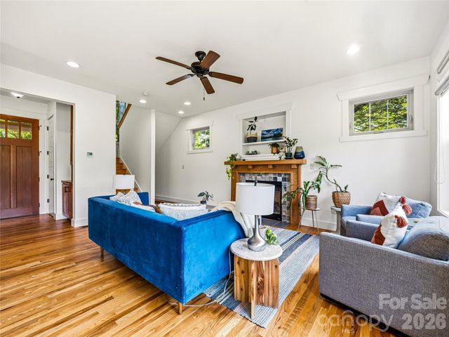 14 Sunset Drive, Asheville, NC 28804