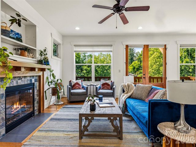14 Sunset Drive, Asheville, NC 28804