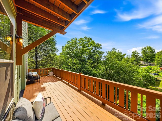 14 Sunset Drive, Asheville, NC 28804