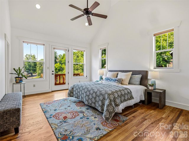 14 Sunset Drive, Asheville, NC 28804
