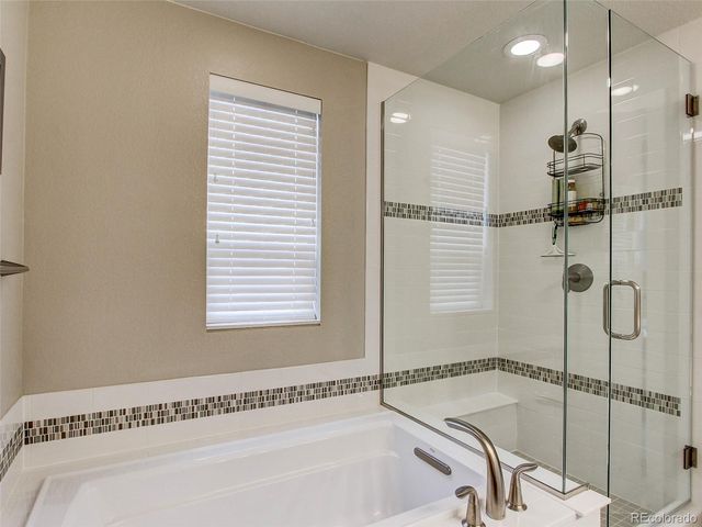 8863 E 55th Avenue, Denver, CO 80238