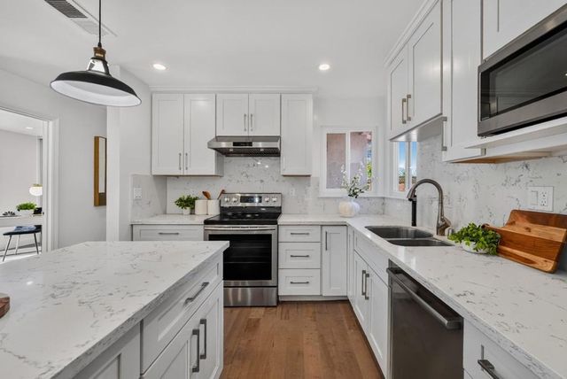 160 Gilbert Avenue, Santa Clara, CA 95051