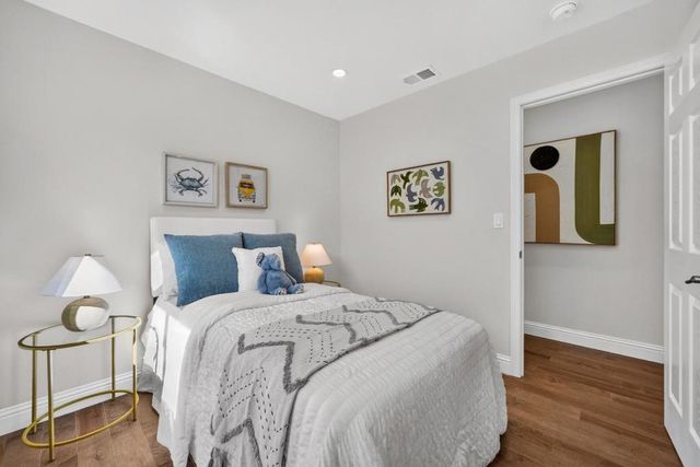 160 Gilbert Avenue, Santa Clara, CA 95051