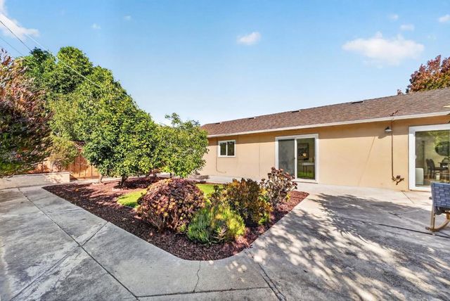 160 Gilbert Avenue, Santa Clara, CA 95051
