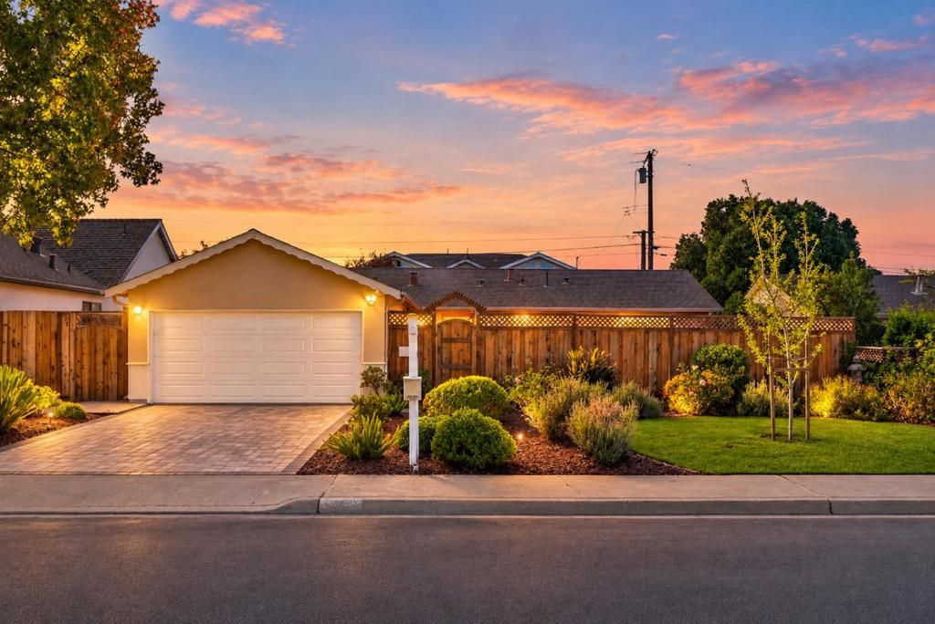 160 Gilbert Avenue, Santa Clara, CA 95051