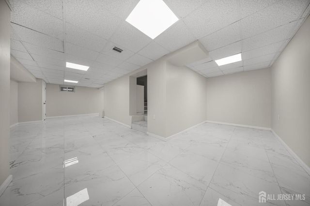 16 Lincoln Avenue, East Brunswick, NJ 08816
