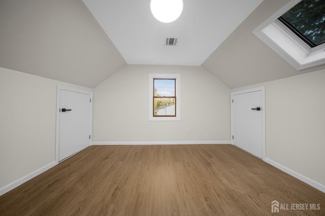16 Lincoln Avenue, East Brunswick, NJ 08816