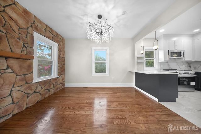 16 Lincoln Avenue, East Brunswick, NJ 08816